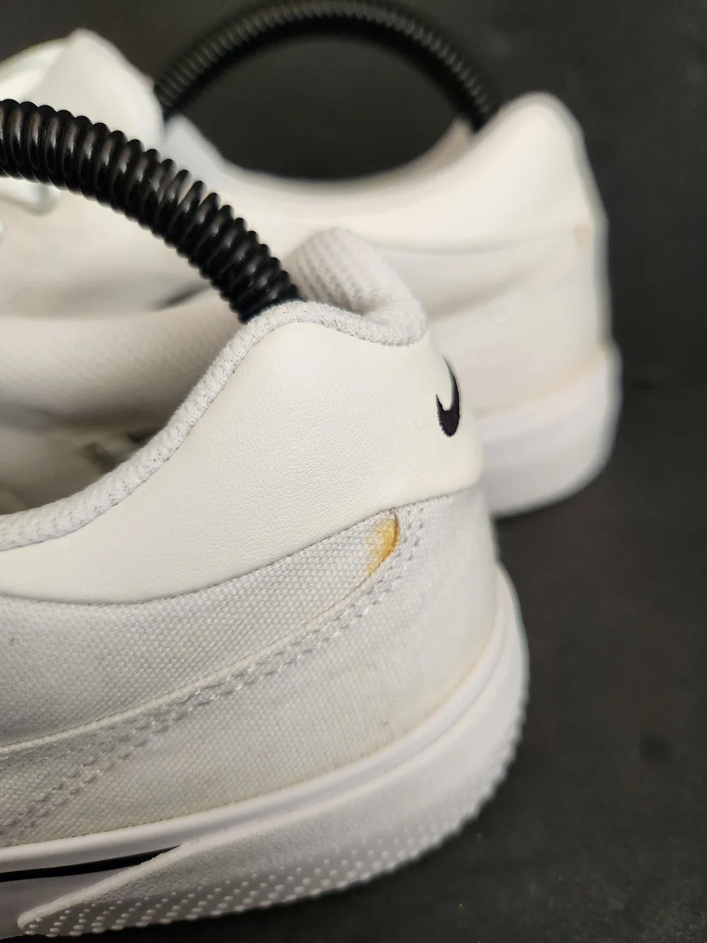 Nike Retro GTS Shoes Womens 8.5 Casual Sneakers Lace Up Low Top